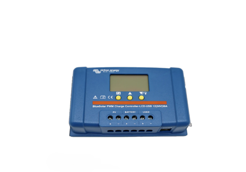 BlueSolar PWM-LCD&USB 24V VICTRON