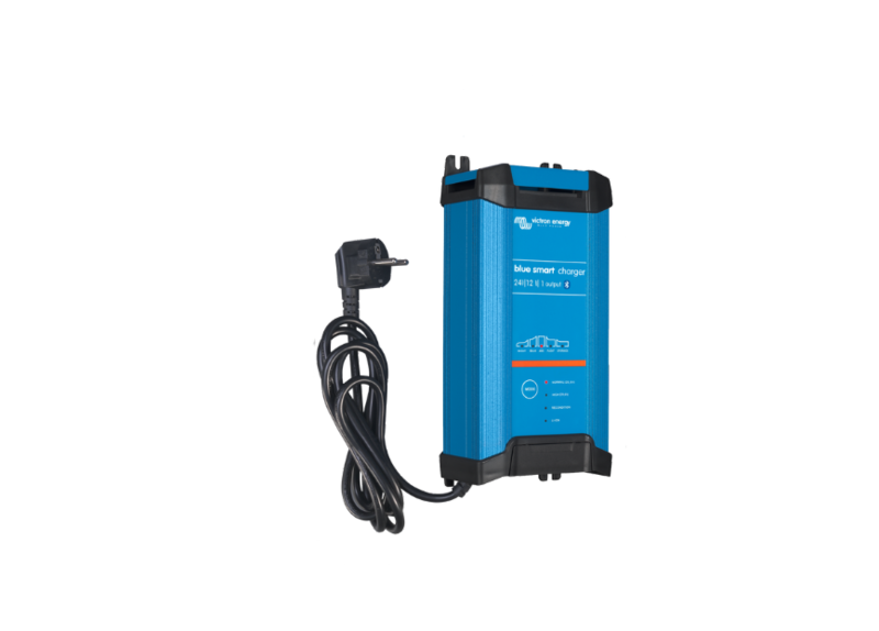 Blue Smart IP22 Charger 24V - Victron