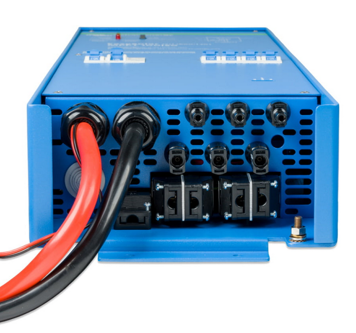 EasySolar 12/1600/70-16 & 24/1600/40-16 MPPT 100/50 - Victron